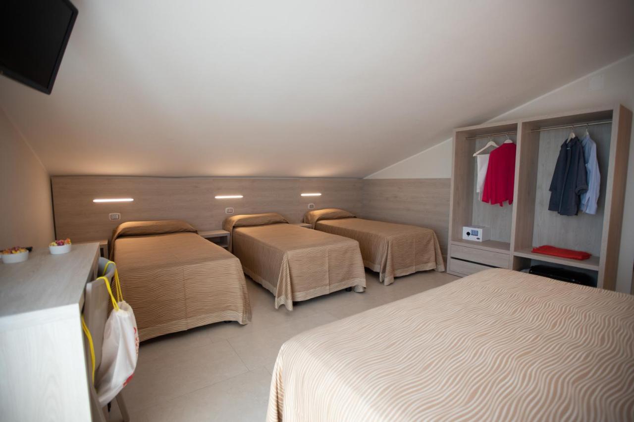 Hotel Palace Magnolia SPA Tortoreto Esterno foto